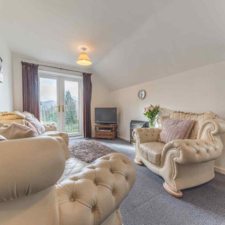 Pass The Keys Comfortable 3 Bed In Central Bowness With Parking Windermere Eksteriør billede