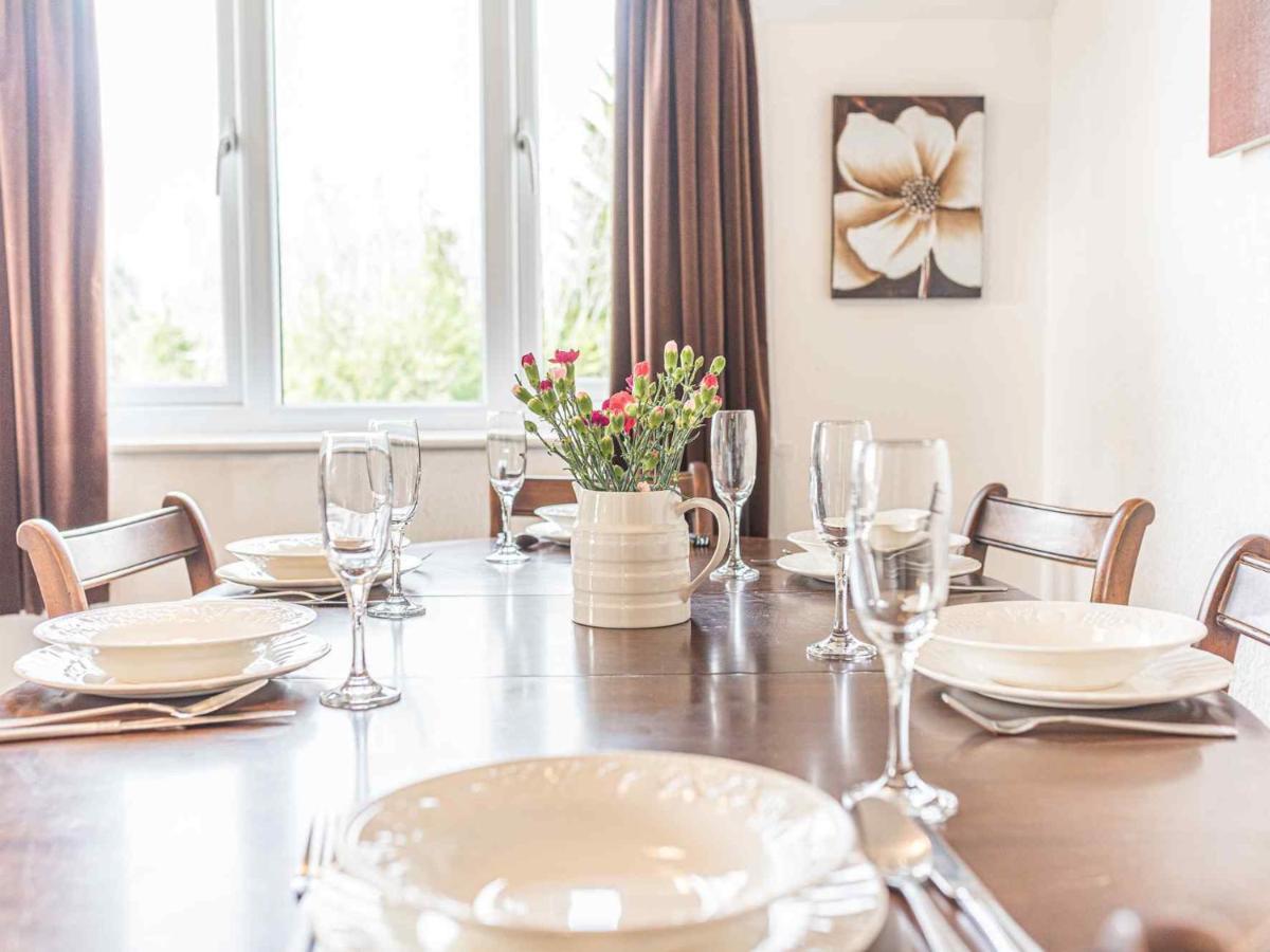 Pass The Keys Comfortable 3 Bed In Central Bowness With Parking Windermere Eksteriør billede