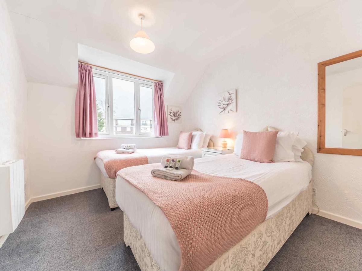 Pass The Keys Comfortable 3 Bed In Central Bowness With Parking Windermere Eksteriør billede